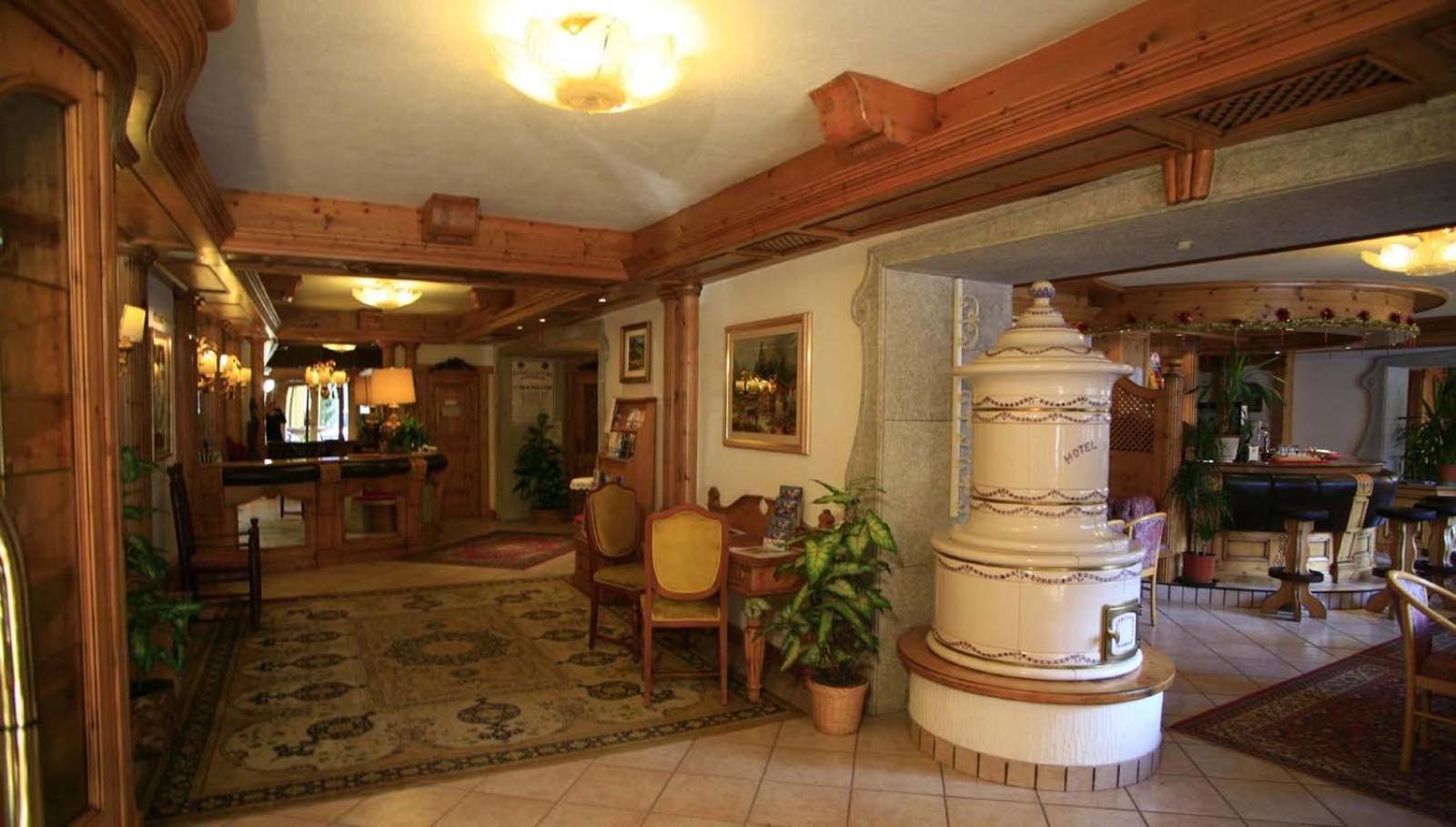 Alpen Hotel Vidi Madonna di Campiglio Luaran gambar
